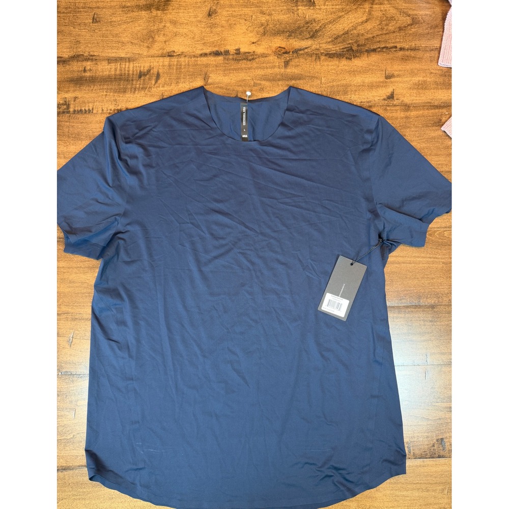Ten Thousand Distance Shirt Mens Large Navy Blue Short Sleeve Running NWT